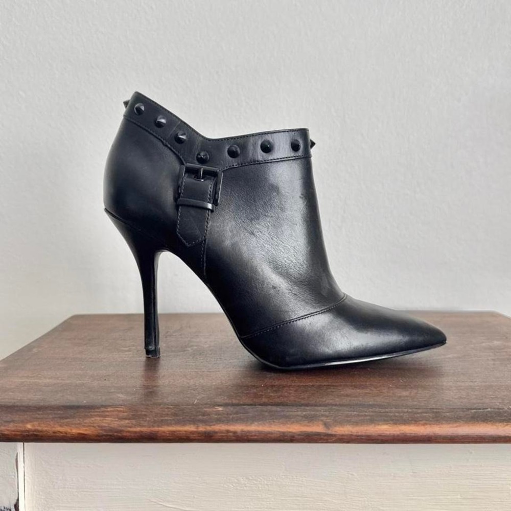 Black leather stud ankle boot size‎ 7 stiletto genuine leather Enzo moto buckle